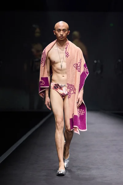 Look 36
